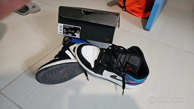 Air jordan 1 MID  taglia 37.5