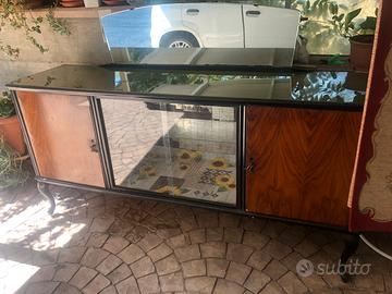 Credenza anni 50 con specchio e vetrina