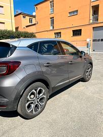 Captur 140 CV  techno mild hybrid
