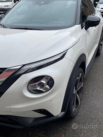 NISSAN Juke Tekna DCT- 2021