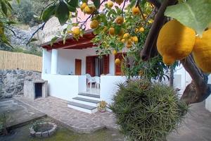 Casa Sole a Canneto di Lipari a 2 passi dal mare