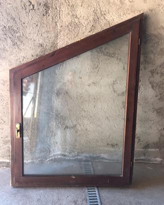 Finestra trapezio rettangolo