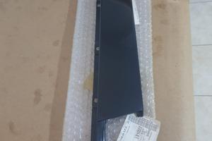 Modenatura montante porta per Audi A3 8v lucido.