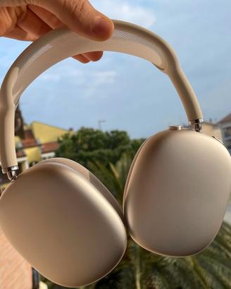 Apple AirPods Max Space Gray