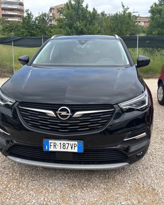 Opel Grandland X 1.5 diesel Ecotec Start&Stop Busi