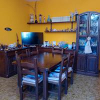 sala da pranzo in legno artigianale 