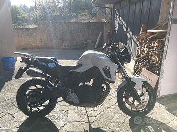 F800R