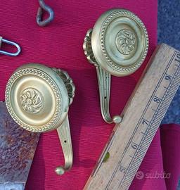 Coppia di appendiabiti in ottone Vintage '60 / '70
