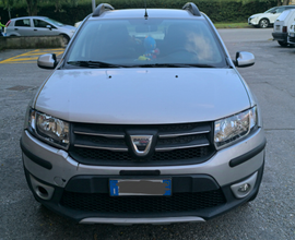 Dacia Sandero Stepway anno 2013