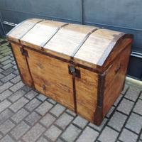 antichi bauli restaurati 