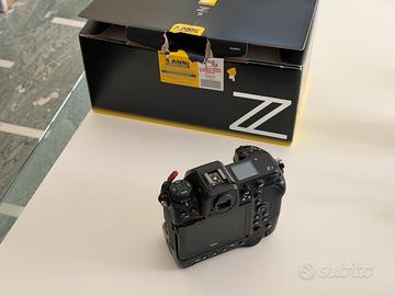 Nikon z9 mirrorless