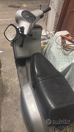 Scooter Piaggio Cosa