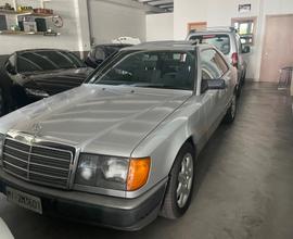 Mercedes-benz 300 CE Coupé