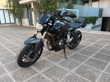 YAMAHA MT07 - ABS