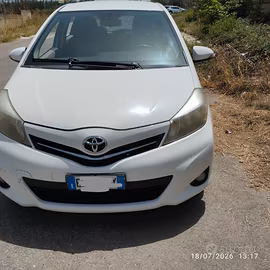Toyota Yaris 2011
