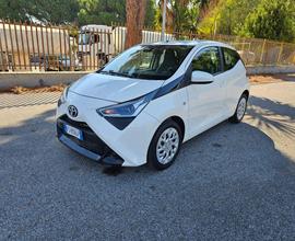 TOYOTA Aygo 1.0 VVT-i 72 CV 5 porte x-cool