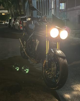 Triumph speed triple 1050