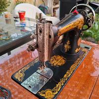 Macchina da cucire Necchi