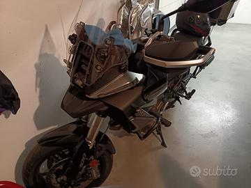 QJ 700