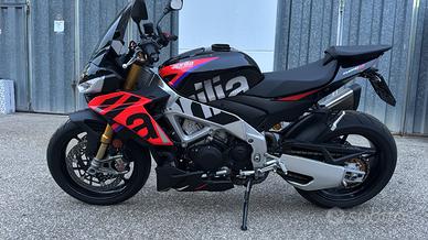 Aprilia Tuono V4 Factory 1100
