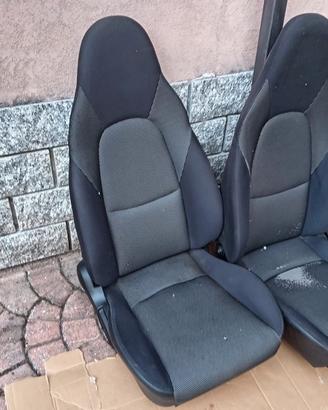 Sedili mazda