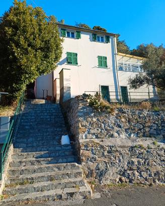 Vendita casa semi indipendente abitabile