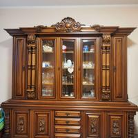 Mobile vetrina in legno massello