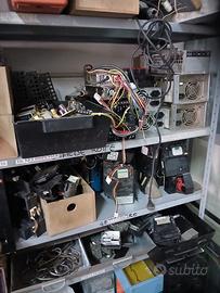 Svuoto magazzino videogiochi vintage