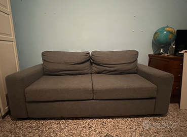 Divano letto.