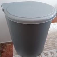 pattumiera sotto lavello