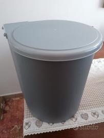 pattumiera sotto lavello