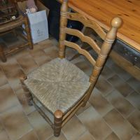 tavolo legno massiccio  con 6 sedie