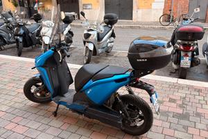 Ray 7.7 Premium 2023 - 14.000 km - elettrico