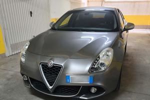 ALFA ROMEO GIULIETTA 1,6 JTDM 105 CV Esclusive