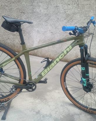 MTB 29   BIANCHI   METHMOL SX  9,4   CARBONIO