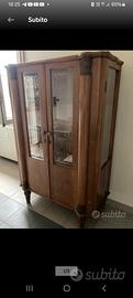 vetrinetta in noce primi '900