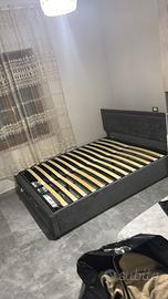 Letto matrimoniale moderno in velluto grigio