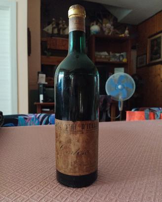 Bottiglia di vino da collezione 
