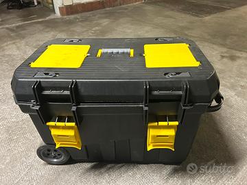 Baule grande con rotelle equitazione