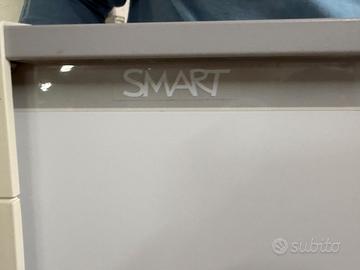 lavagna interattiva SMART Board serie M600