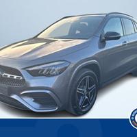 Mercedes-Benz GLA 250 E PLUG-IN HYBRID AUTOMA...