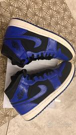 Nike Air Jordan 1 Mid Black Dark Concorde