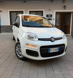 Fiat Panda 0.9 TwinAir 85cv Turbo Natural Power Ea