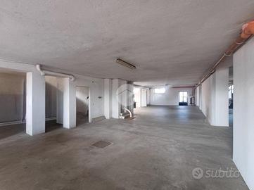 CAPANNONE A TREVIGLIO