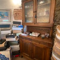 Vetrinetta in noce dell’ 800