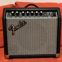 Fender Frontman 15R