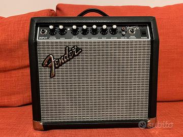 Fender Frontman 15R