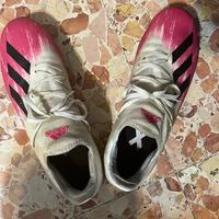 Scarpe dal calcio numero 44