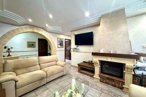 4 LOCALI A ALTAVILLA MILICIA