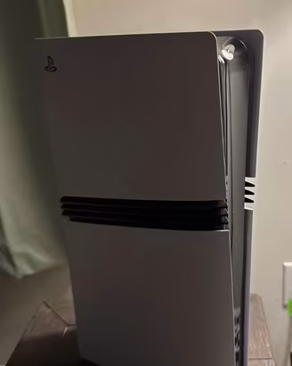 Sony PS5 Pro 2TB console + controller ottime